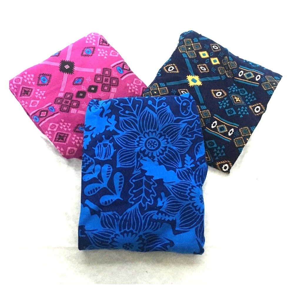 ((SOLD)) Lot of 3 Bundle LuLaRoe Leggings OS